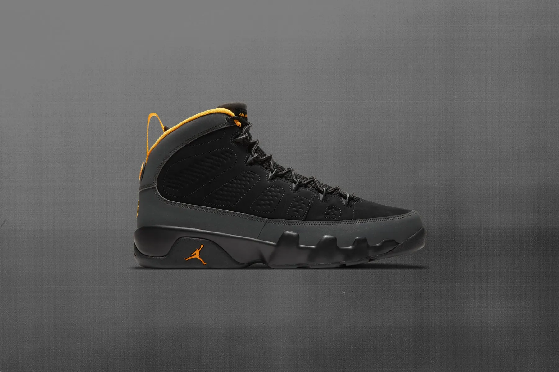 Air Jordan 9 Retro 