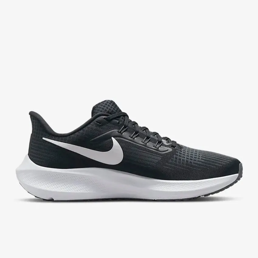 Air Zoom Pegasus 39 (Black/White)