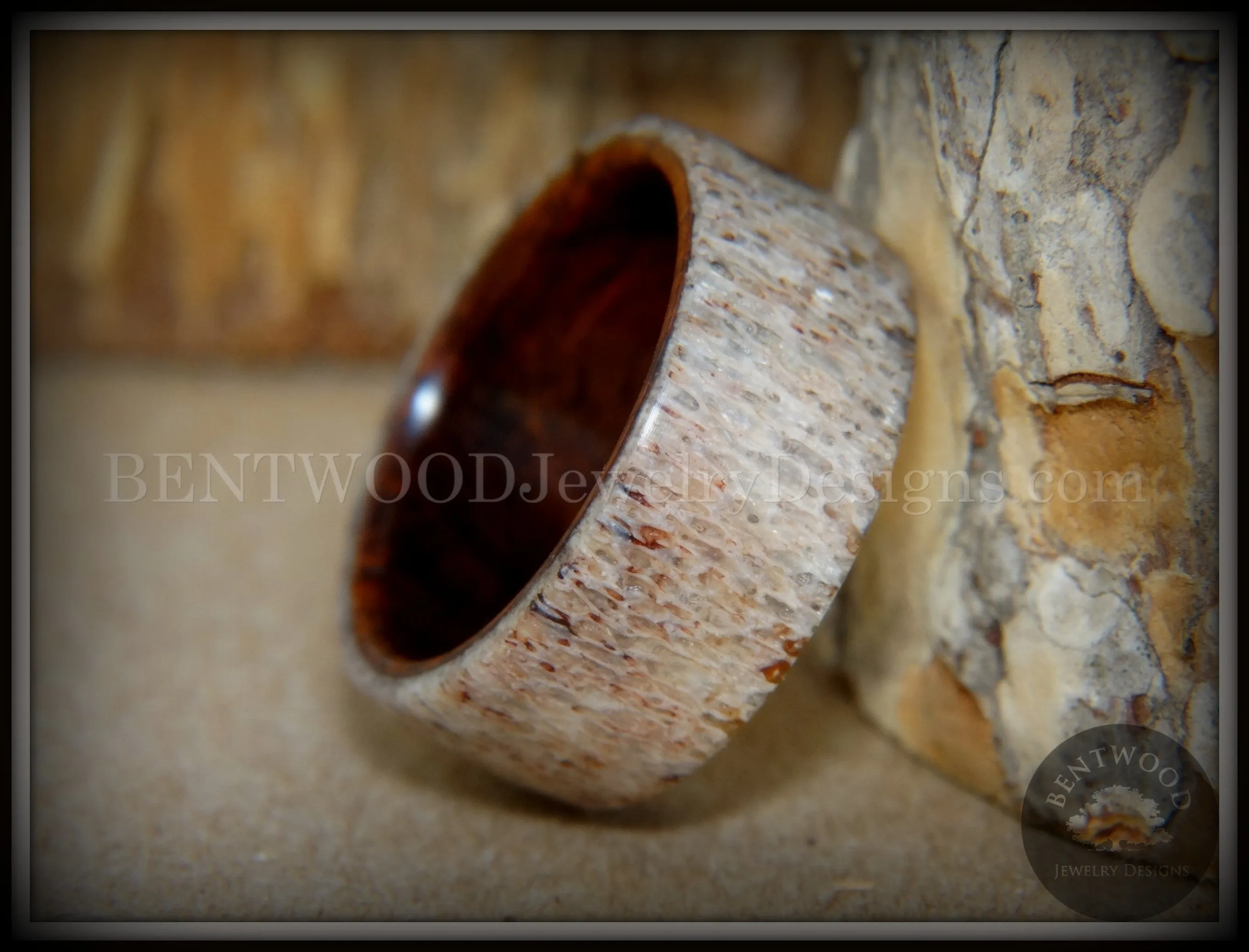 Bentwood Ring - The Hunter Antler on Snakewood