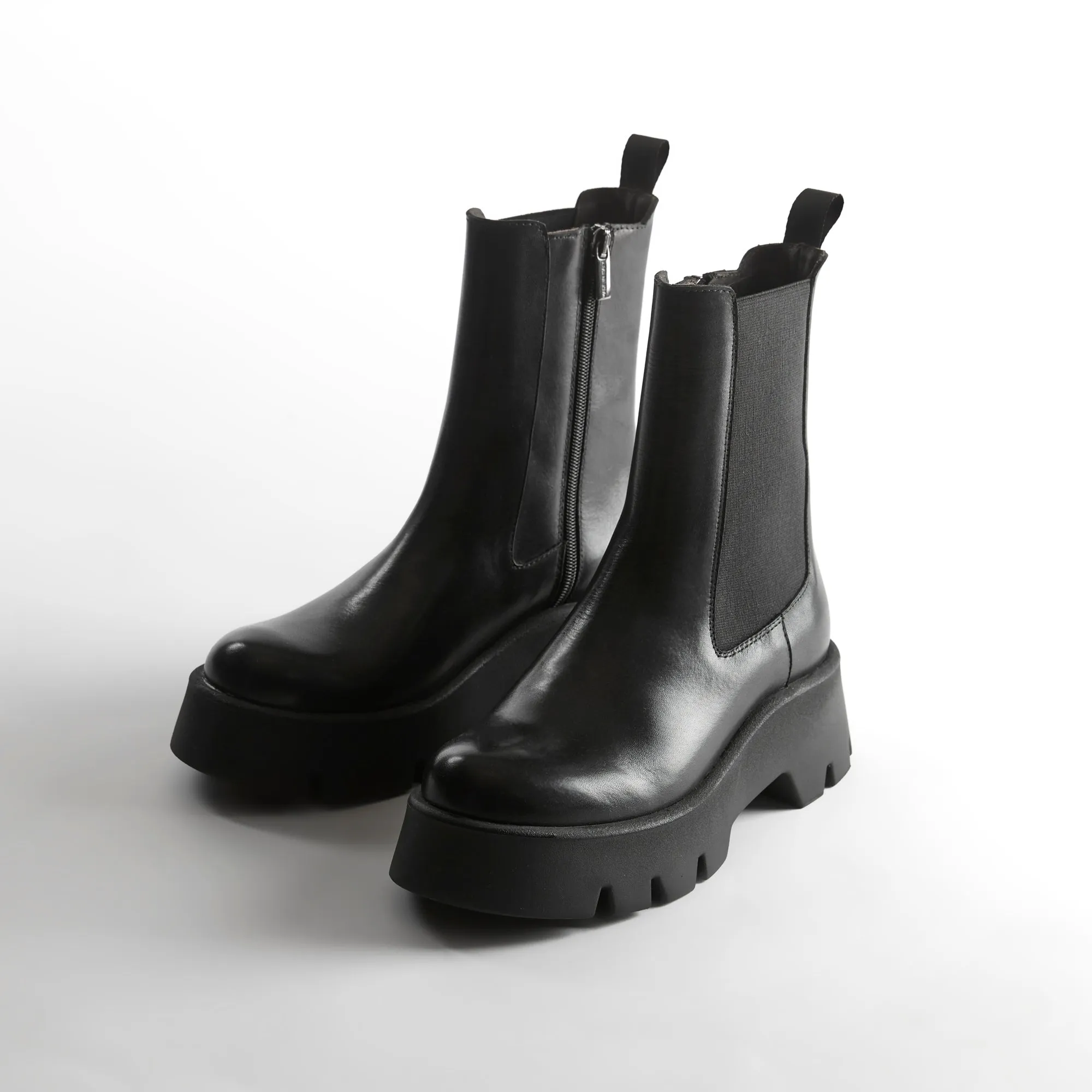 Chelsea boot black