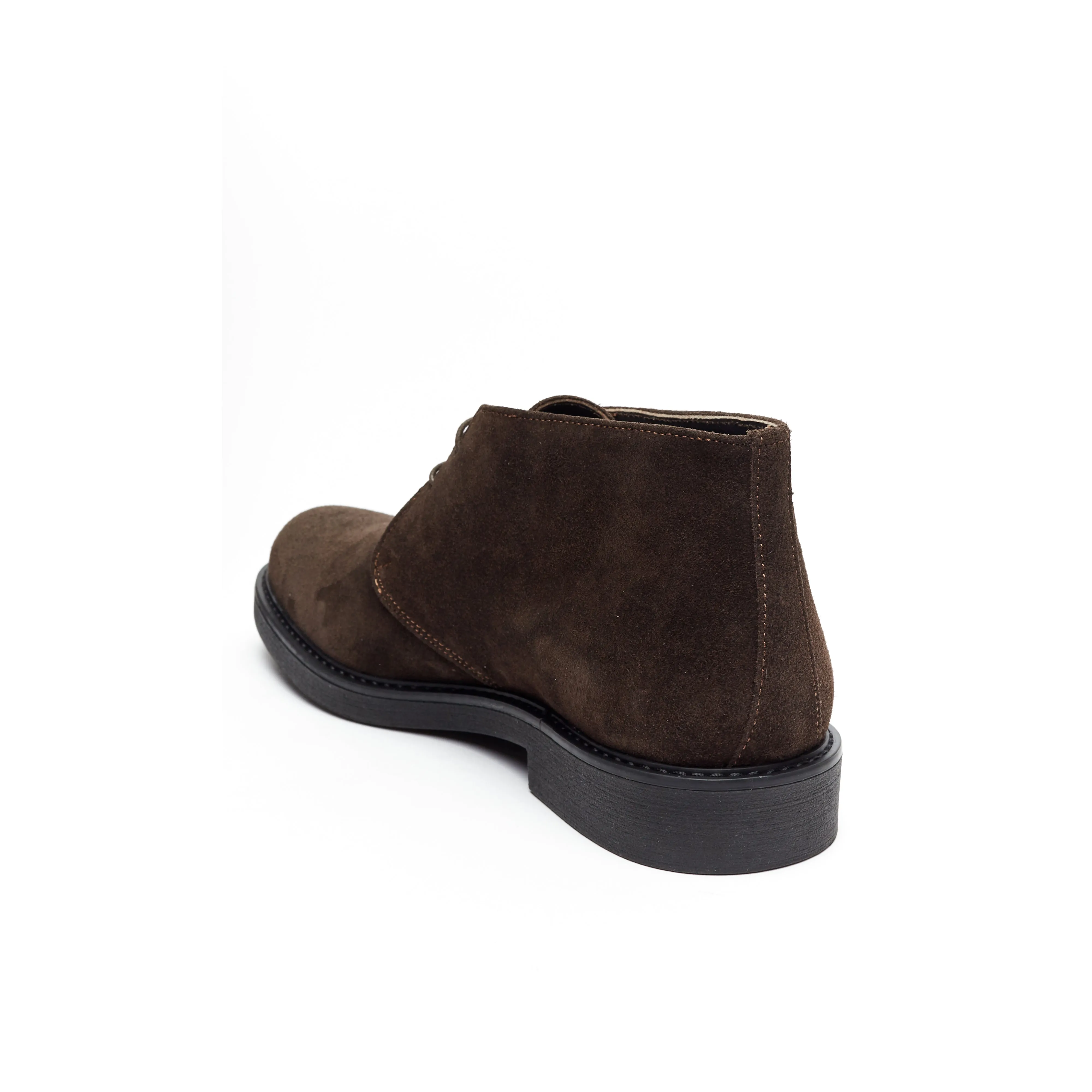 Chukka boot dark brown