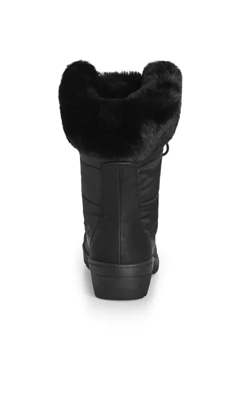 Evans Black Faux Fur Trim Lace Up Snow Boots