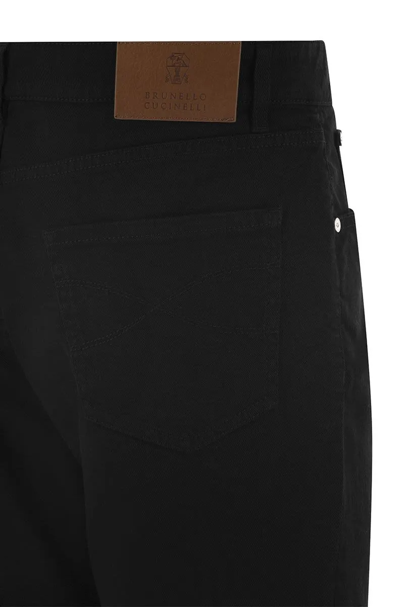 FIVE-POCKET LEISURE FIT TROUSERS IN COMFORT DENIM