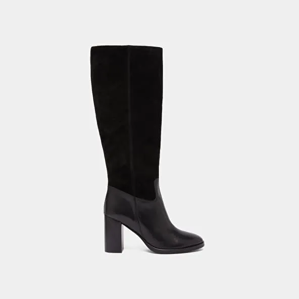 Heeled boots in black suede and black leather