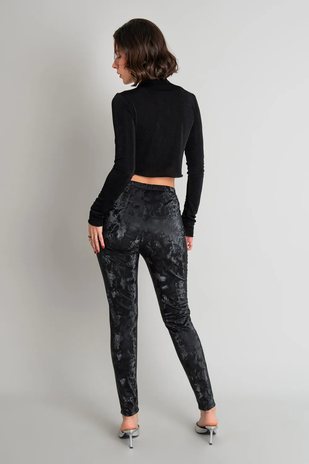 Legging ajustado estampado de efecto piel