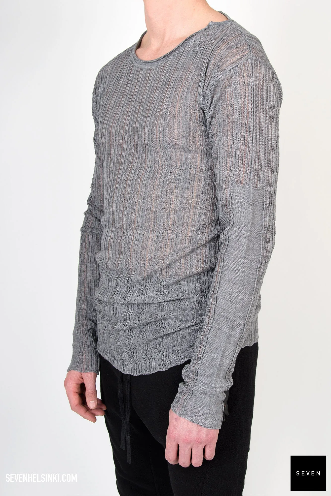 LINEN SWEATER