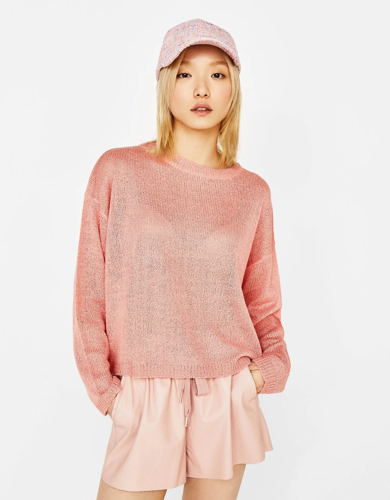 Loose-fit round neck sweater