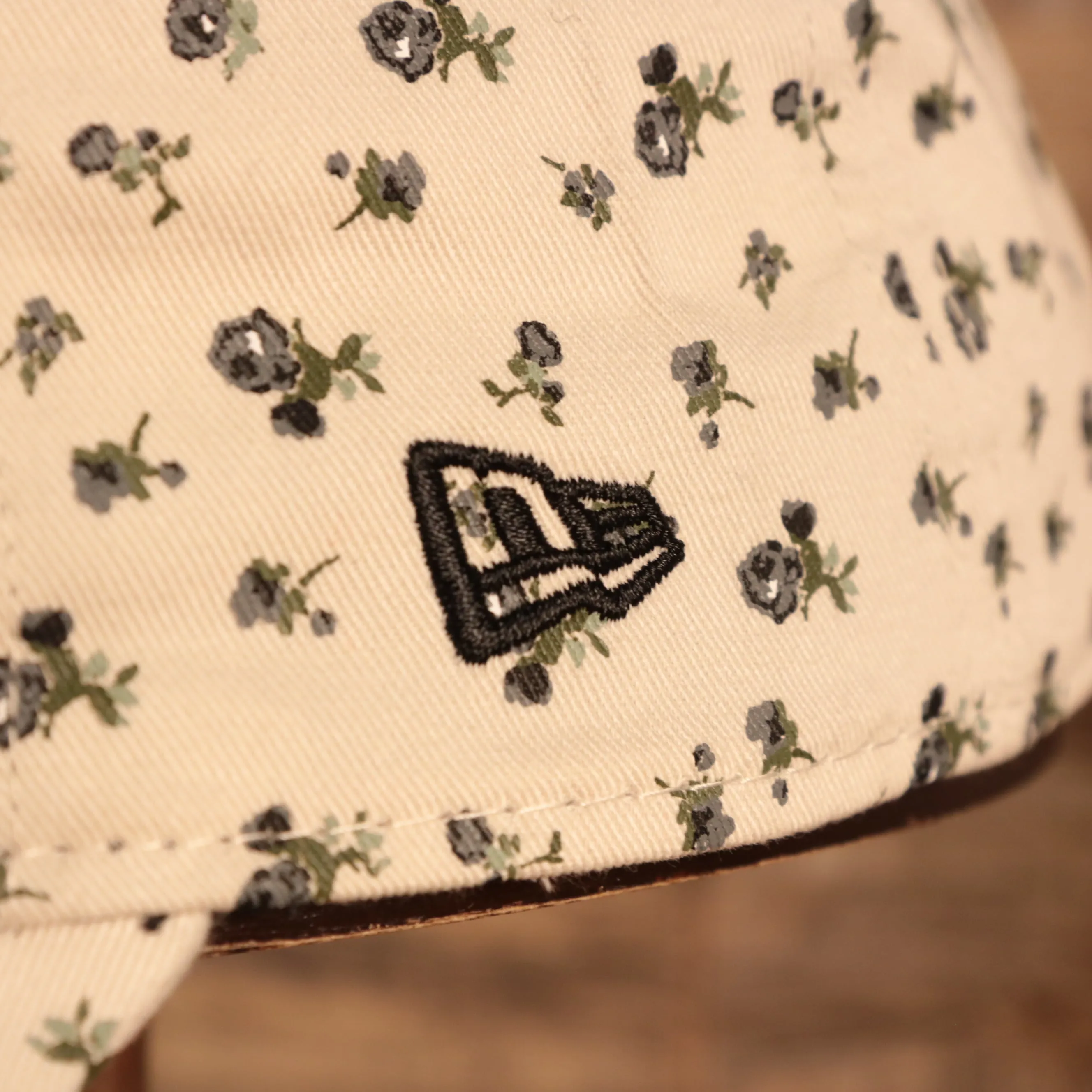 NEW ERA | PITTSBURGH PIRATES | WOMEN MICRO FLORAL  | 9TWENTY 920 | DAD HAT | IVORY | OSFM