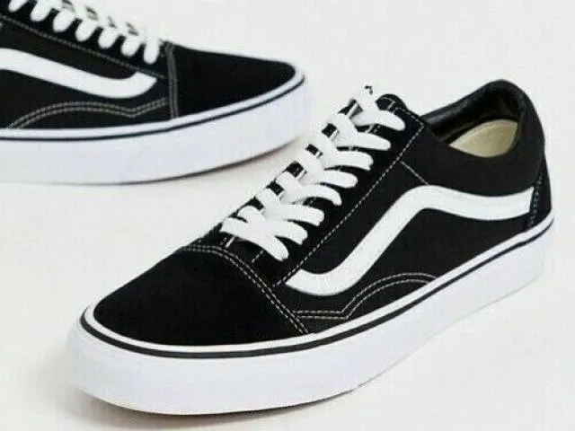 NEW Vans Old Skool Black White Sneaker Mens