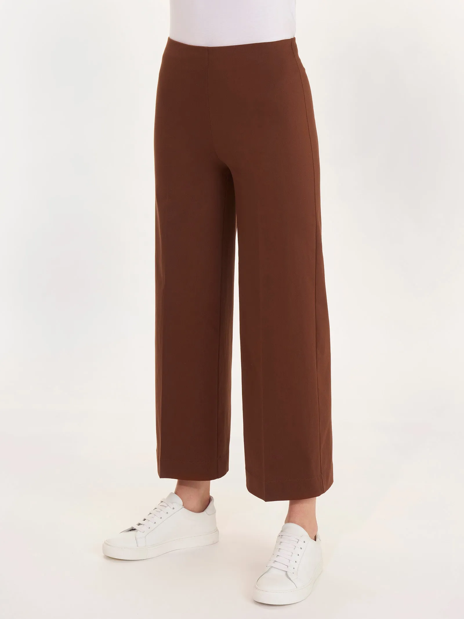 Pantalone ampio alla caviglia in Satin Power - Tibetan Red