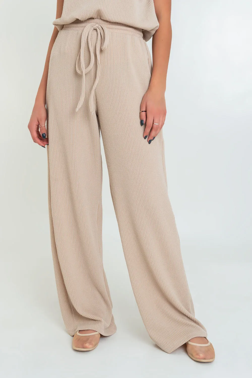 Pantalón canalé wide leg cintura elástica con jareta