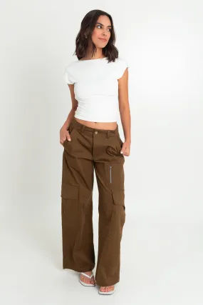 Pantalón cargo de cintura media wide leg