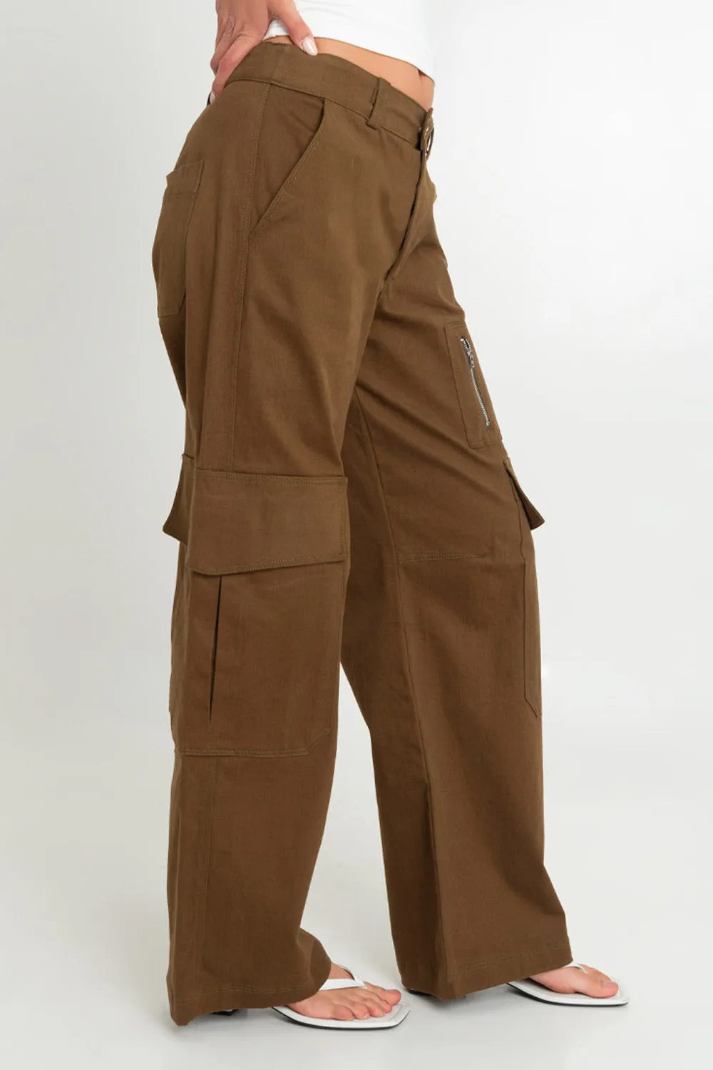 Pantalón cargo de cintura media wide leg