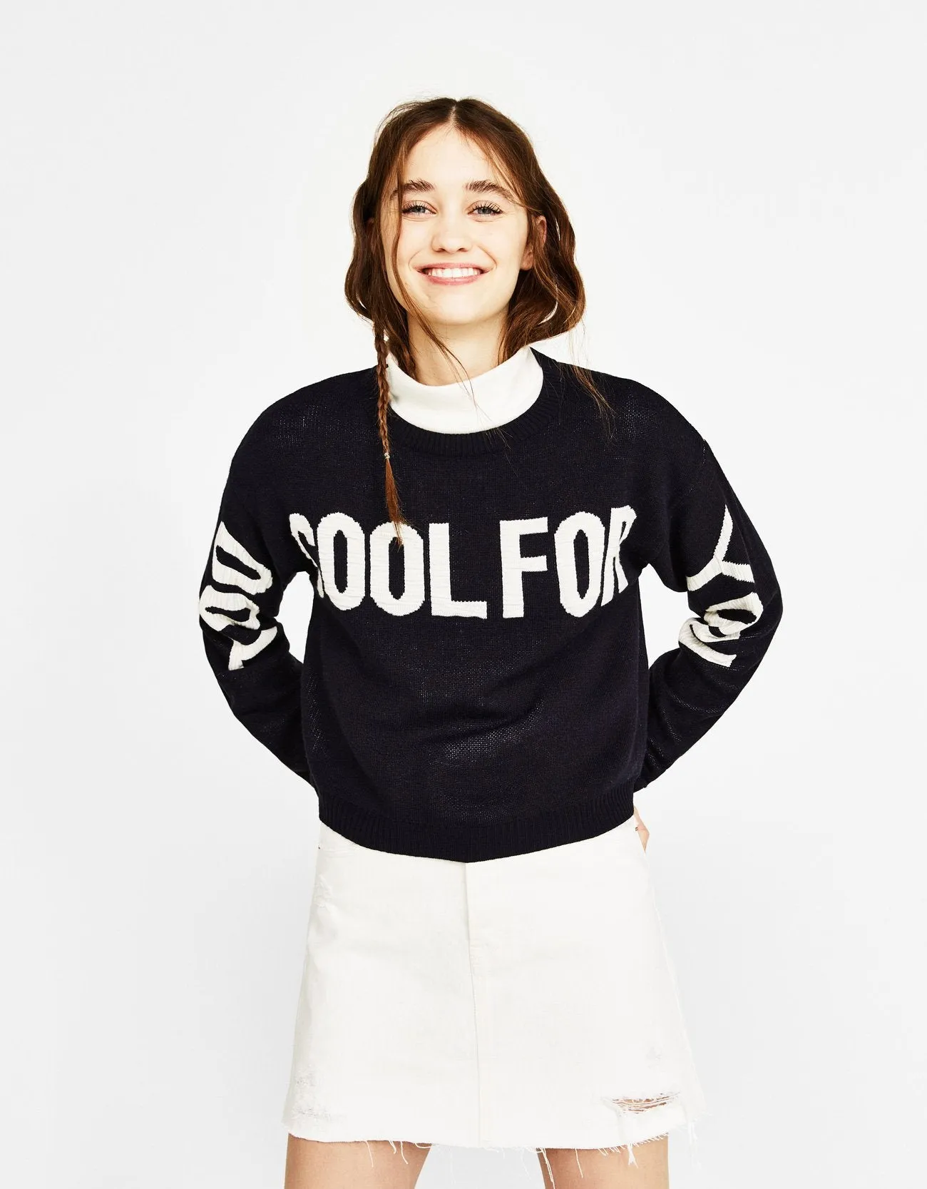 Sweater with slogan