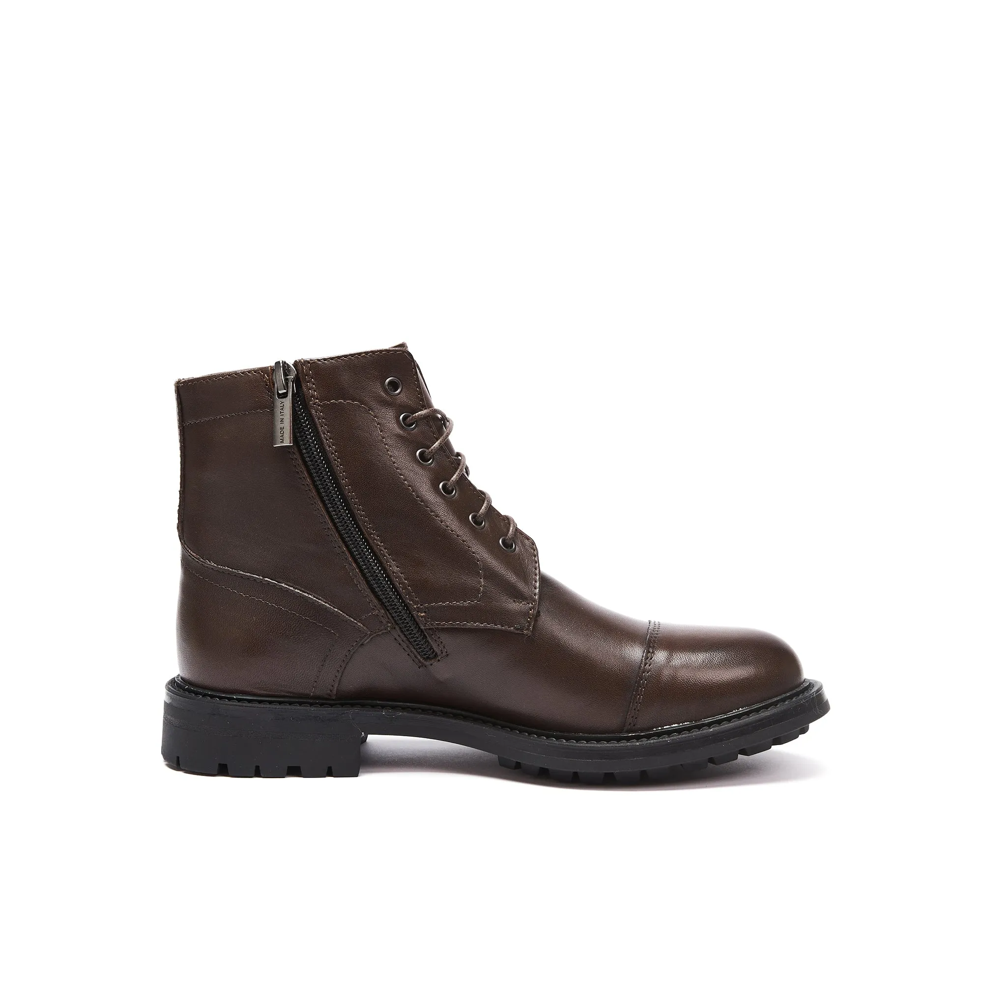 Toe cap laced boot dark brown