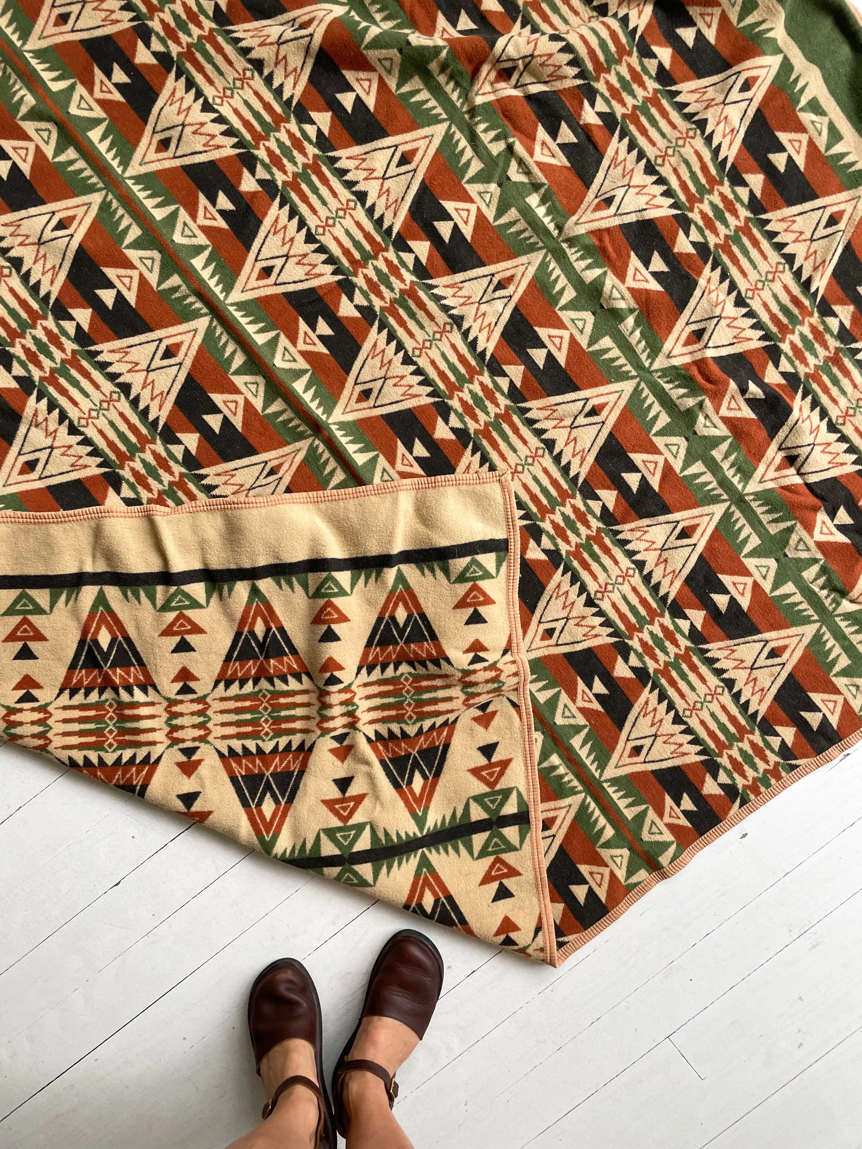 Vintage Indian Trade Beacon Camp Blanket