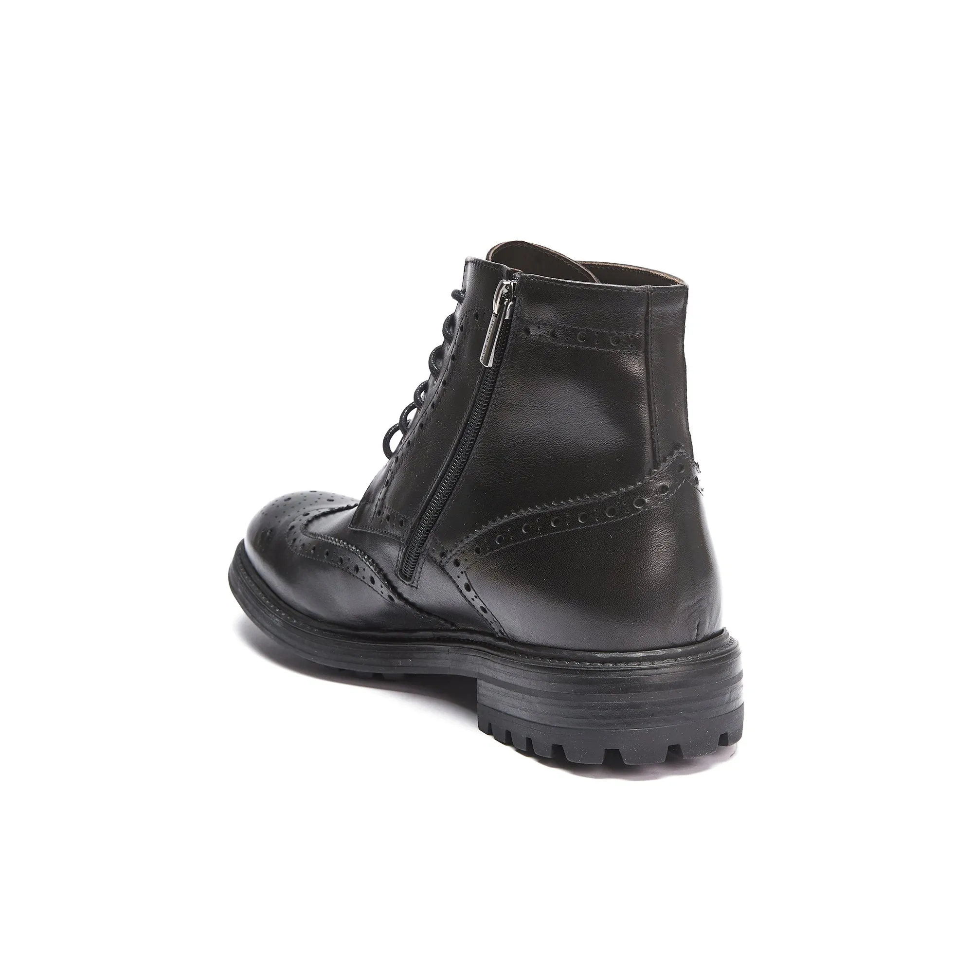 Wing cap ankle boot black